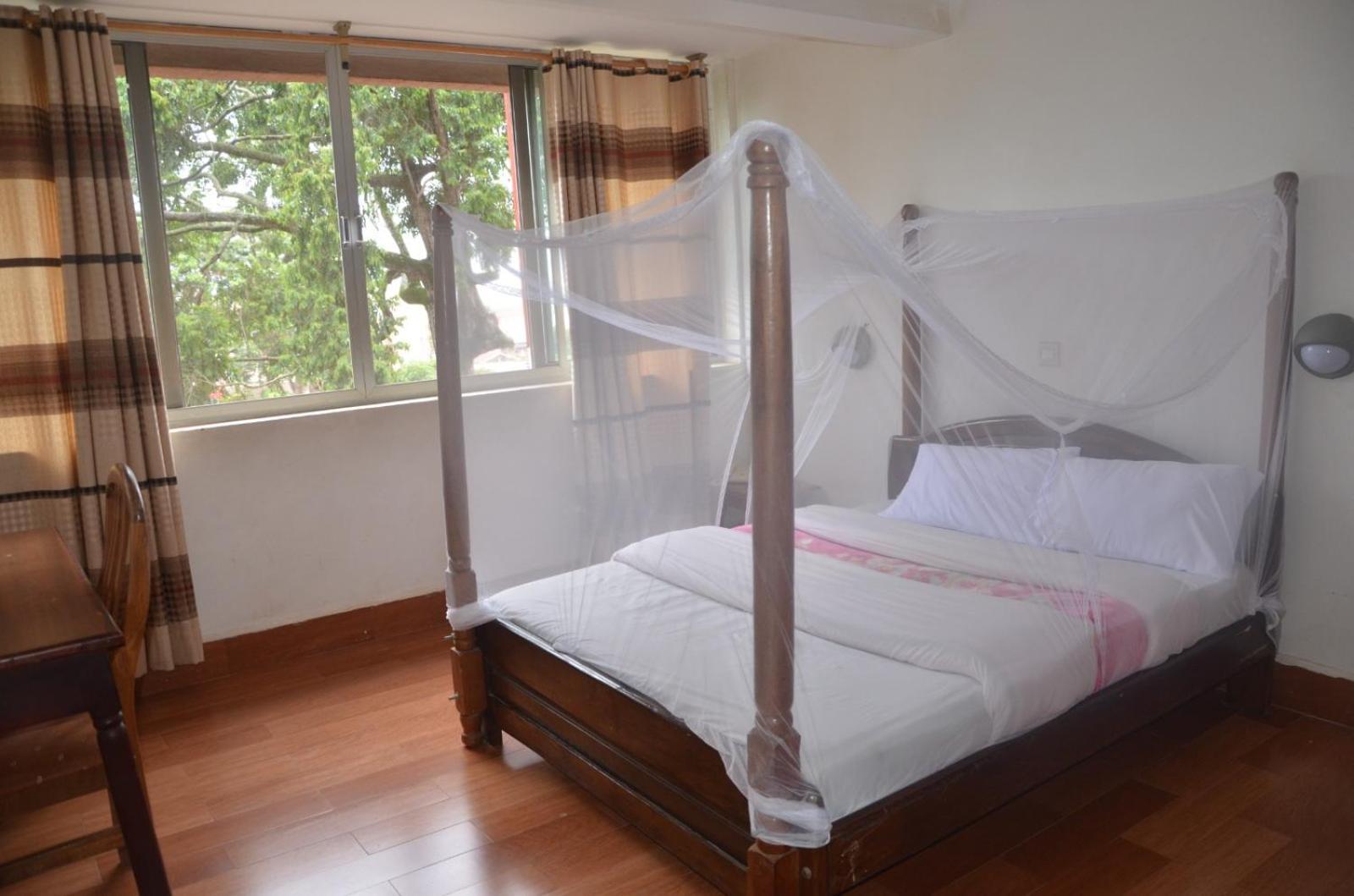 Entebbe Flights Motel Extérieur photo