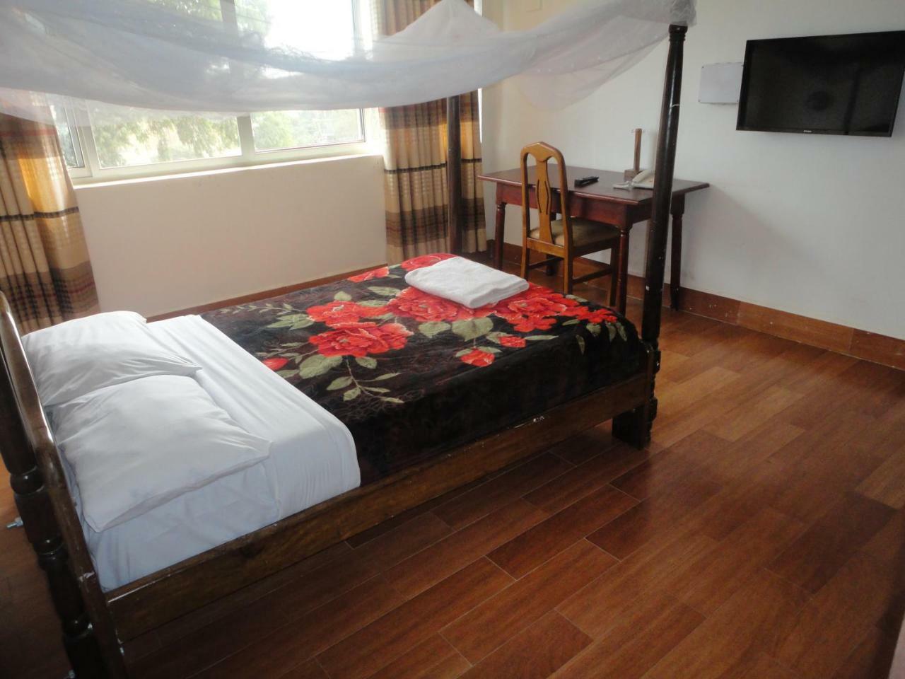 Entebbe Flights Motel Extérieur photo