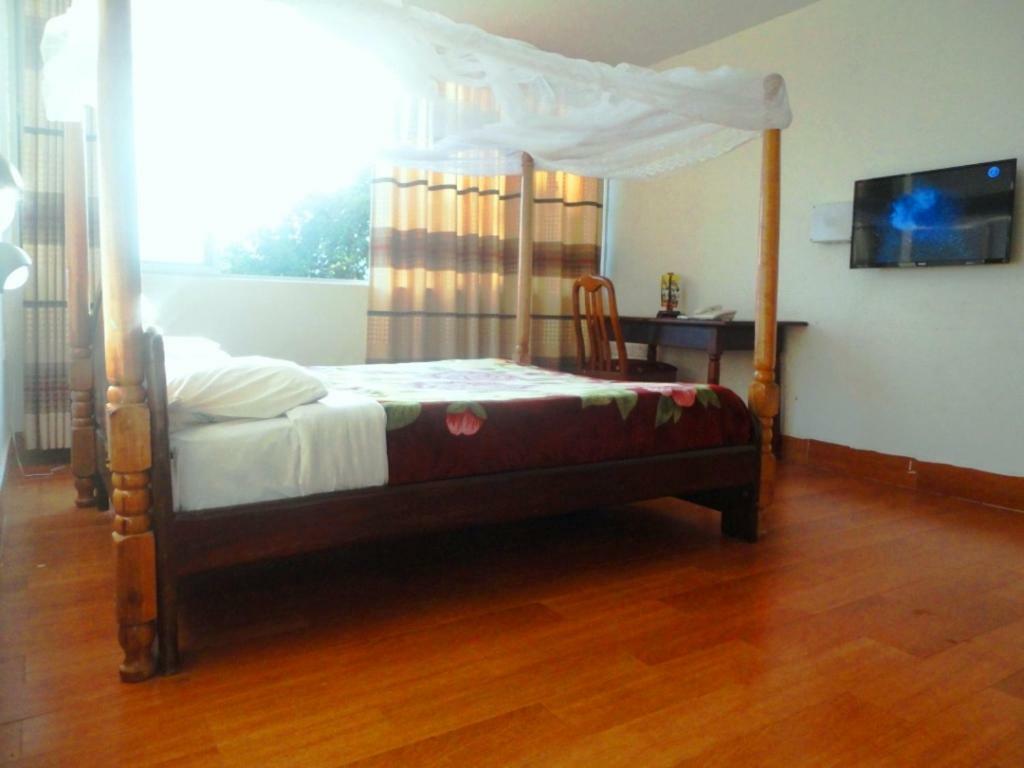 Entebbe Flights Motel Extérieur photo